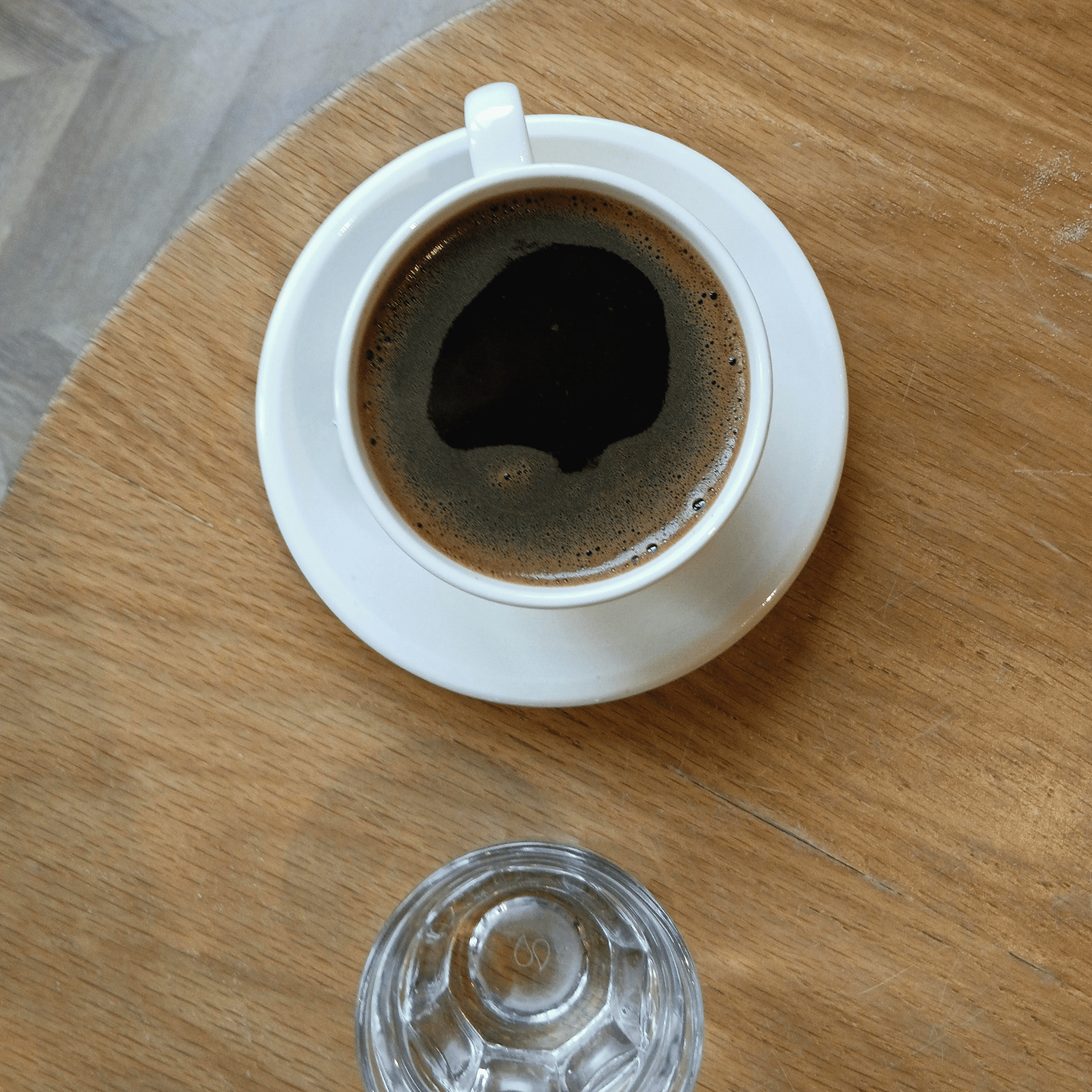 Kaffebrygning med fokus på vandkvalitet og korrekt temperatur