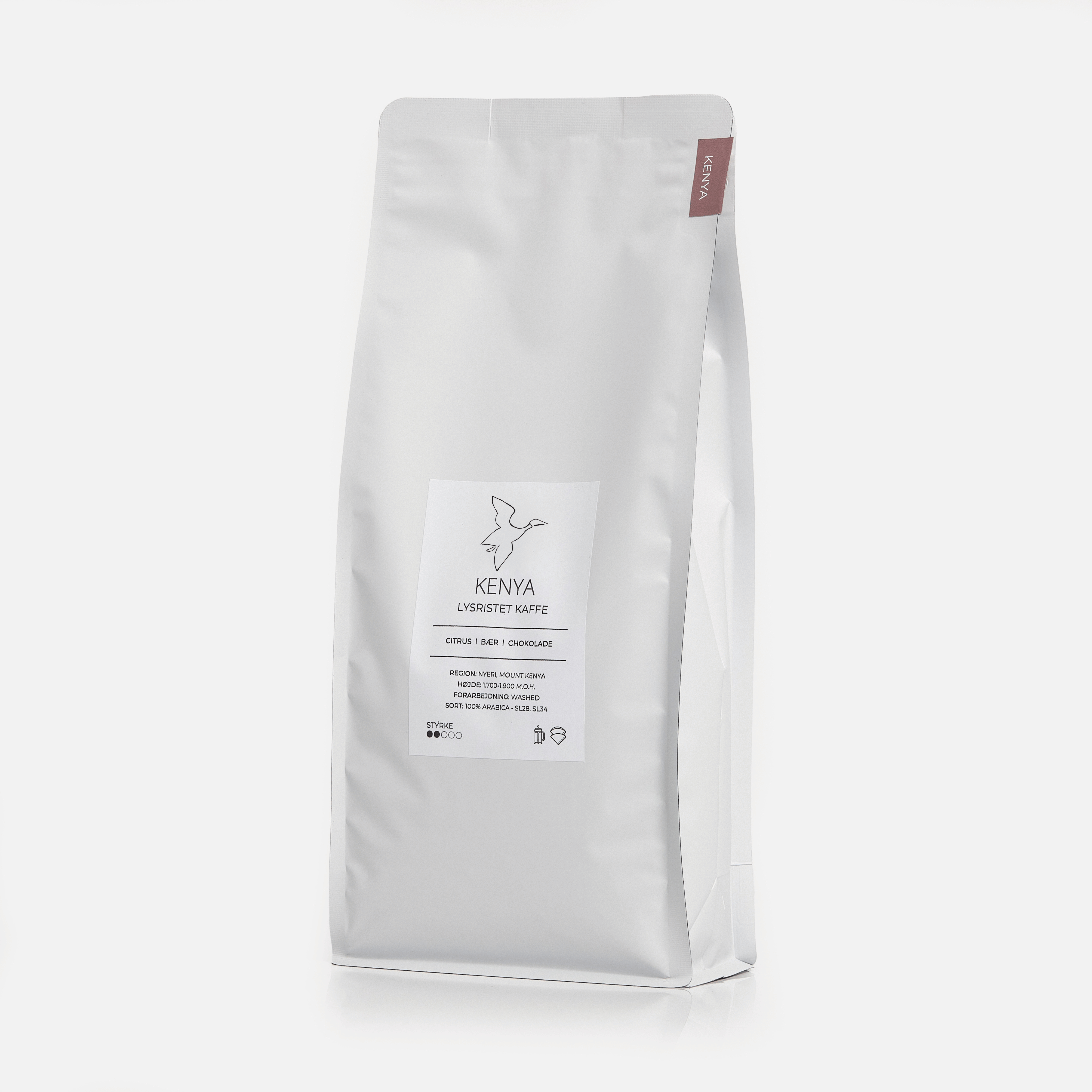 Friskristet lysristet Kenya kaffe fra Nyeri 1000g i hvid kaffepose fra GITZ COFFEE med noter af citrus, bær og chokolade