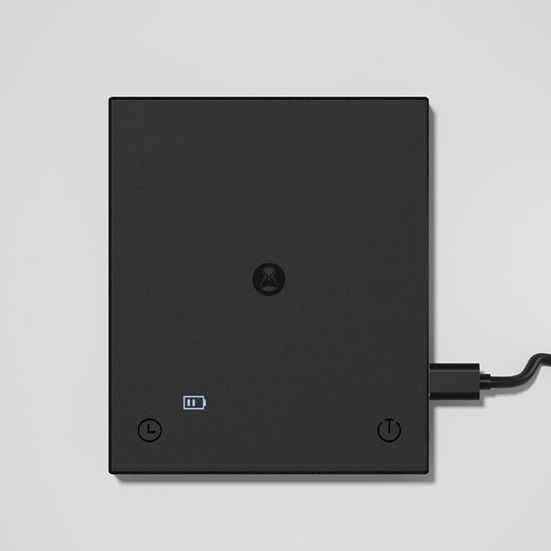 Timemore Mirror Basic Plus 2 kaffevægt - tynd profil, sort finish og USB‑C opladningsport